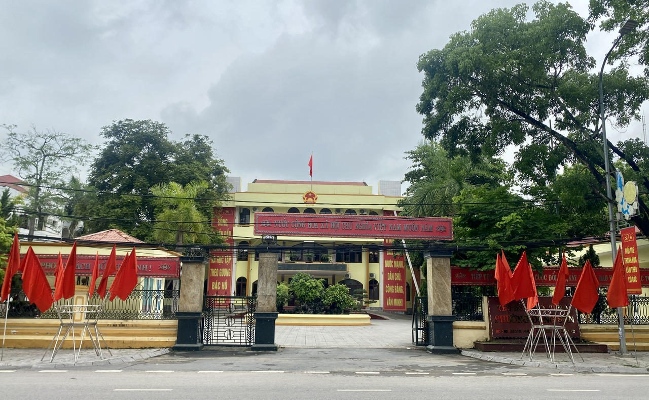Anh-tin-bai